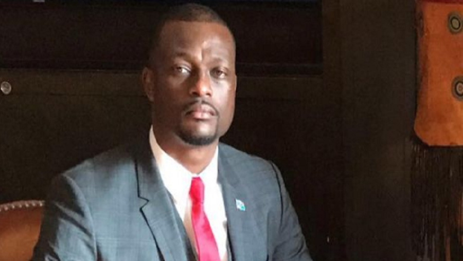 Francis Mvemba se réconcilie avec Coco Emilia et révèle ses infidélités
