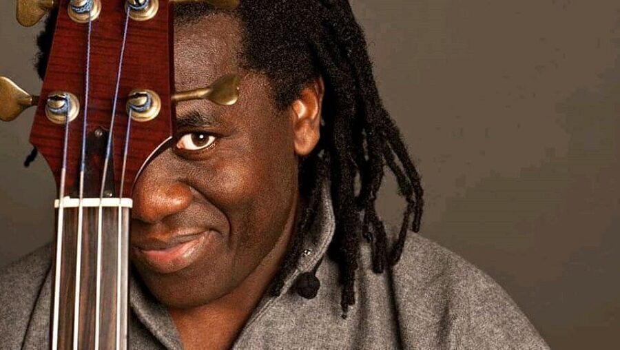 Richard Bona donne la réponse finale de l’affaire « il y avait quoi avant? »