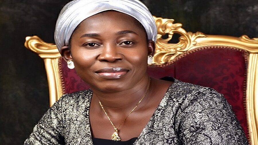 La chanteuse d’Ekuweme meurt sous les coups de son mari pasteur