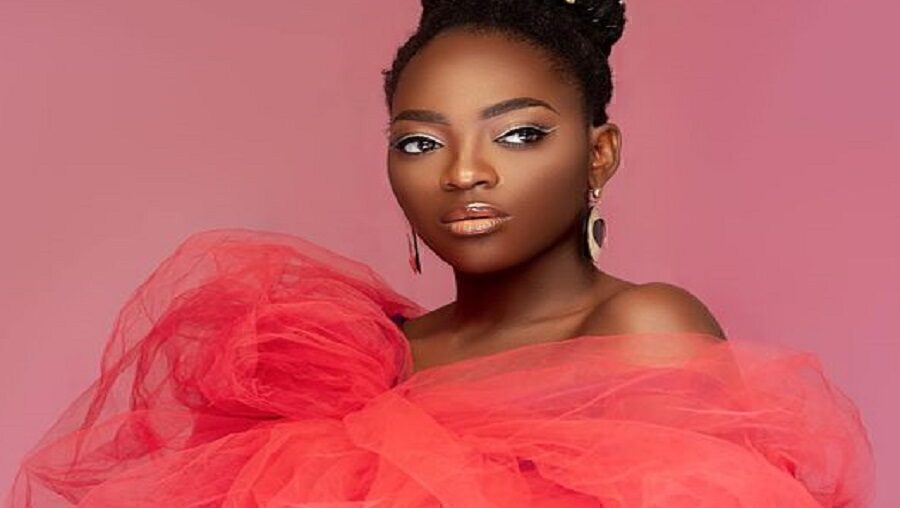 Album « Hybride »: l’artiste Lydol dans le top 05 sur l’application Boomplay