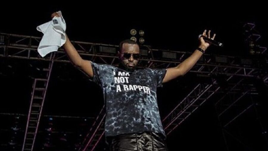 Cérémonie de clôture de la coupe du monde: Maitre Gims et Davido sur le podium