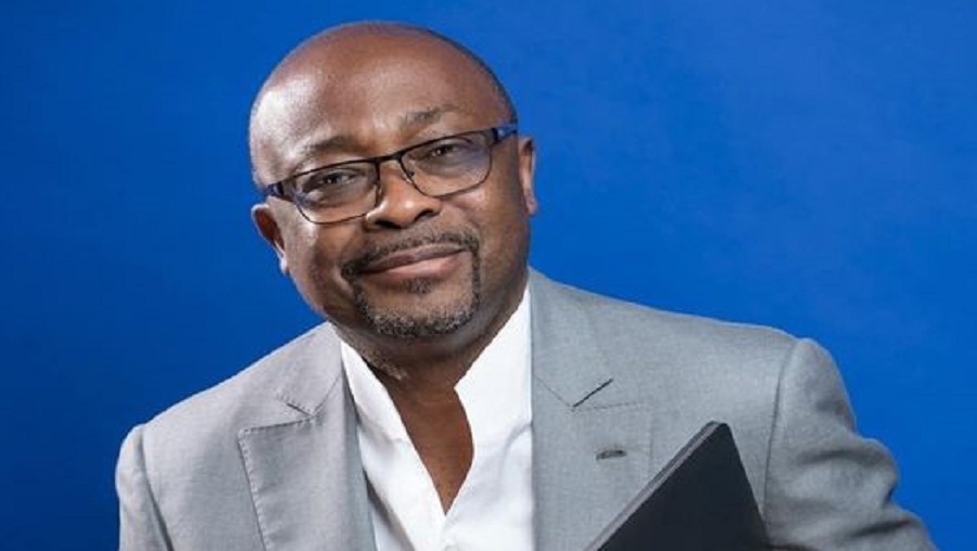 Alain Foka dément: il n’a pas perdu la nationalité française