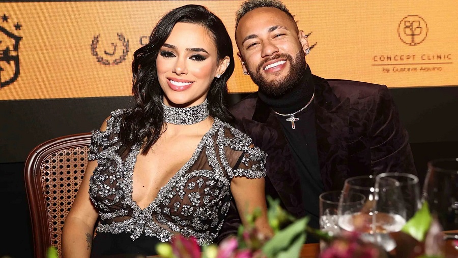 Neymar Jr: son ex révèle le nombre incroyable d’infidélité du footballeur